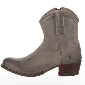 Frye distressed Billy leather booties Retail 298